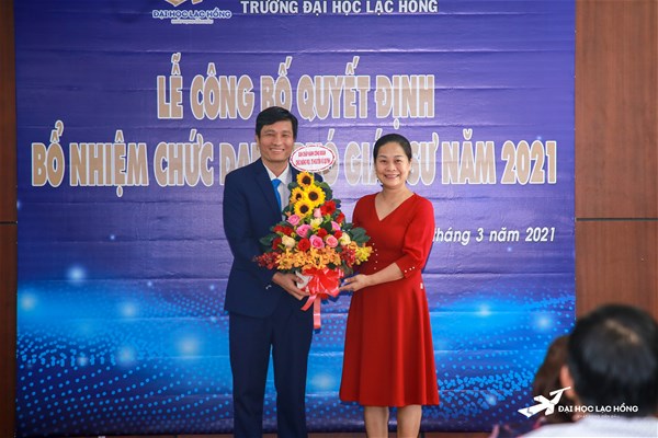 Đại học Lạc Hồng trân trọng bổ nhiệm 2 Phó Giáo sư đầu tiên tại Trường.